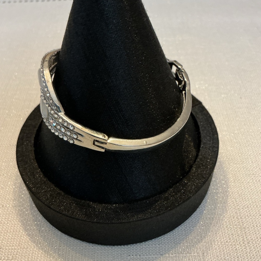 Silver Tone Rhinestone Bracelet/Bangle - Picture 2 of 4